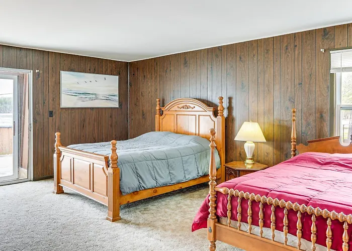 Casa vacanze Cozy W/ Yard: Steps To Mississippi River